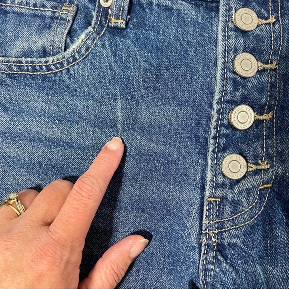 Lucky Brand Women’s Jeans Size 6 Boy Mid Rise Relaxed Dark Wash Button Fly - Picture 4 of 11